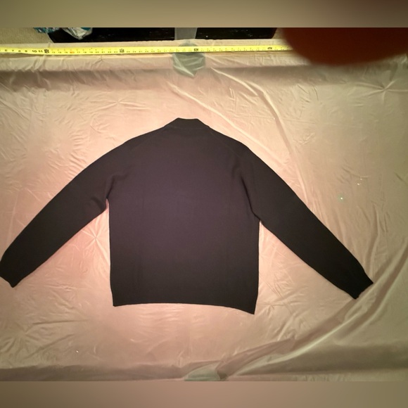 Perry Ellis Men’s Black Crewneck Silk/Wool Sweater Size Large - Picture 3 of 7